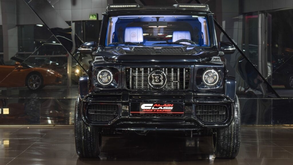 Suzuki Jimny "thăng hạng" thành Brabus G