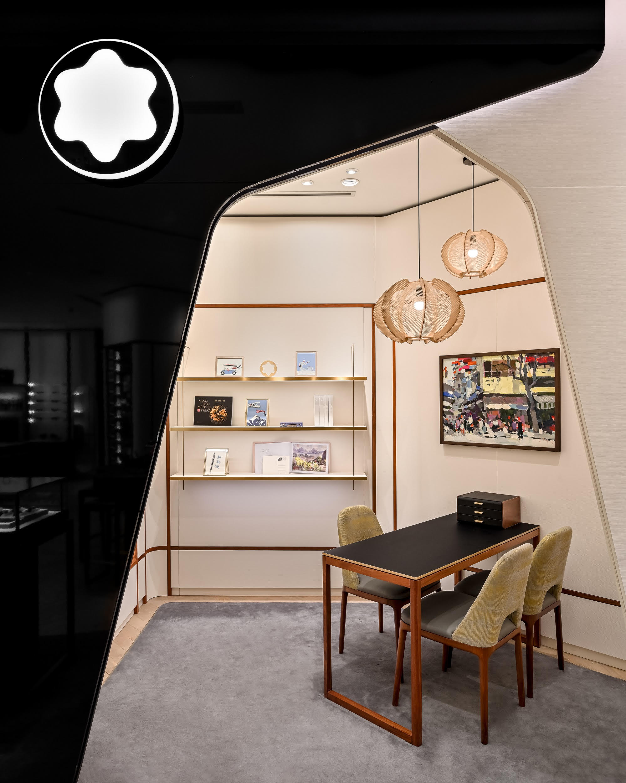 Cửa hàng Montblanc mới