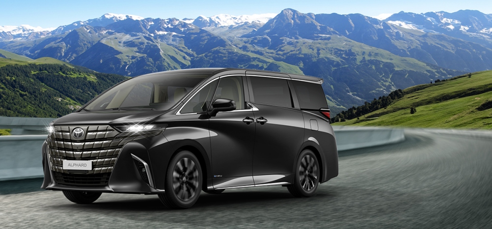 Toyota Alphard 2023 chính thức ra mắt giá từ 4,37 tỷ đồng