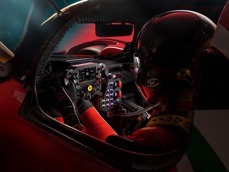 Siêu phẩm triệu đô Ferrari SP-8 giá lên đến hơn 127 tỷ đồng
