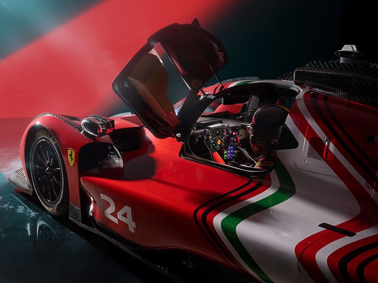 Siêu phẩm triệu đô Ferrari SP-8 giá lên đến hơn 127 tỷ đồng