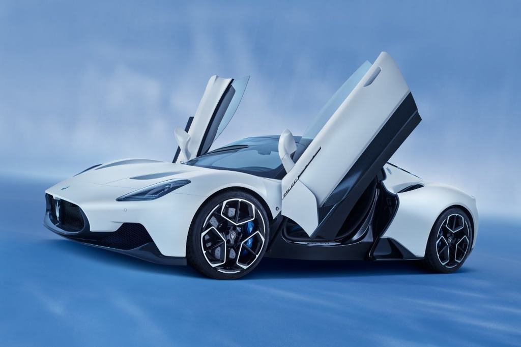 mc20-dd1-24d8-1699776461909228824643.jpg