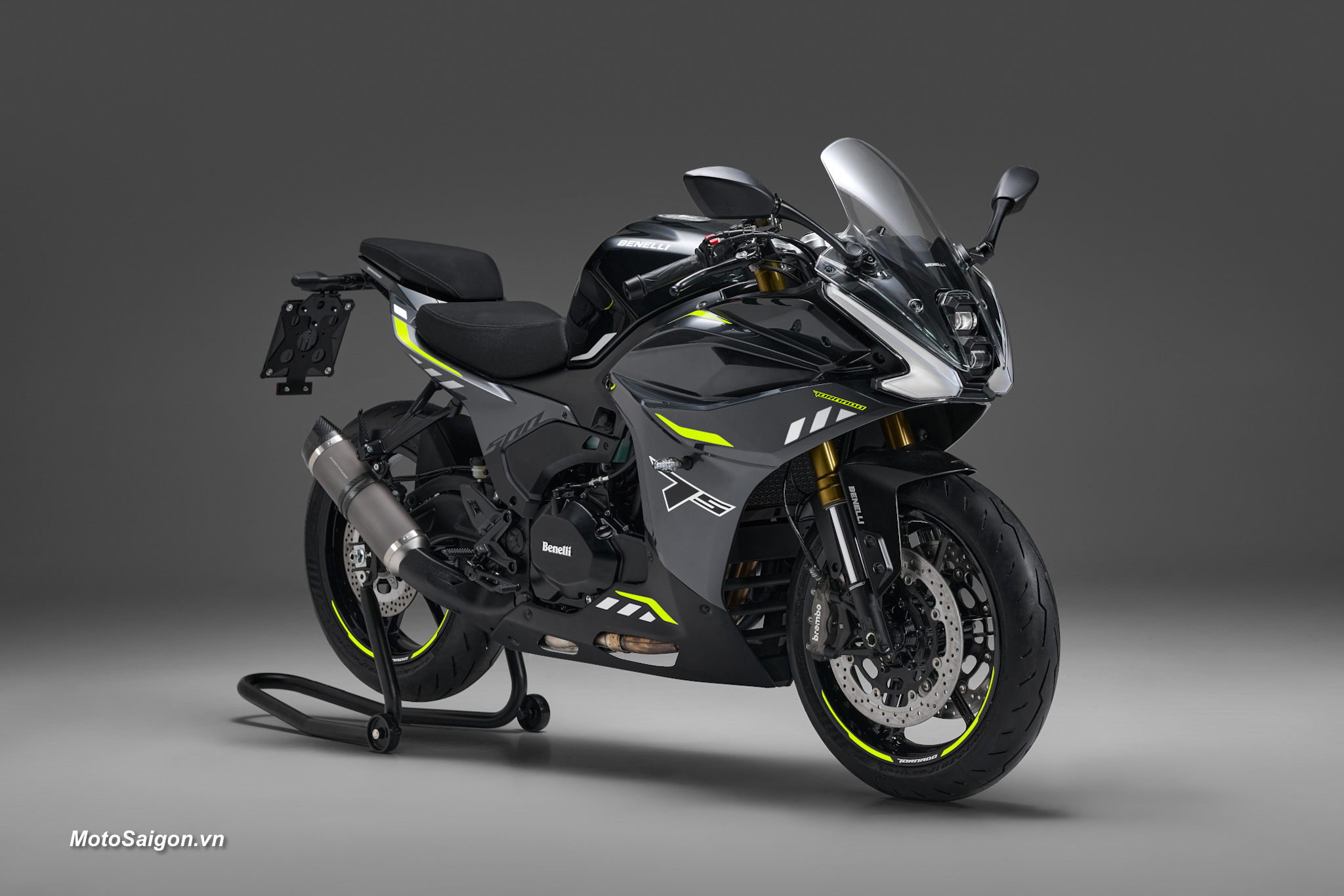 Benelli ra mắt cặp đôi Tornado 500 cùng với BKX 300S