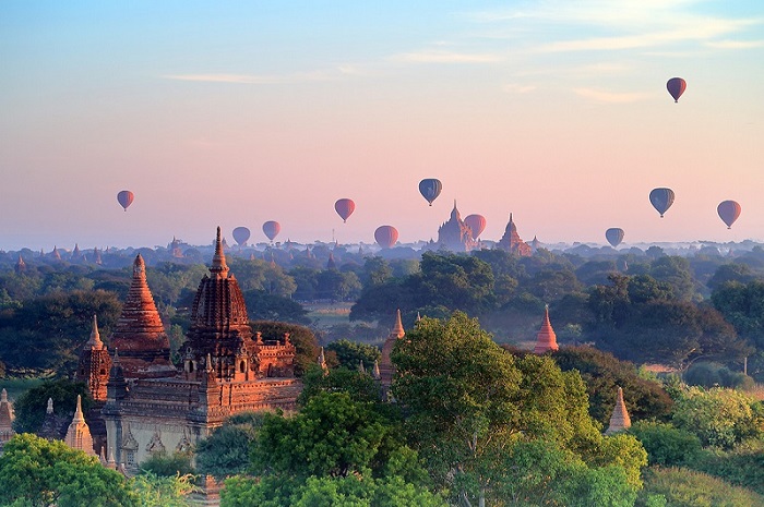 Khinh khí cầu ở Bagan