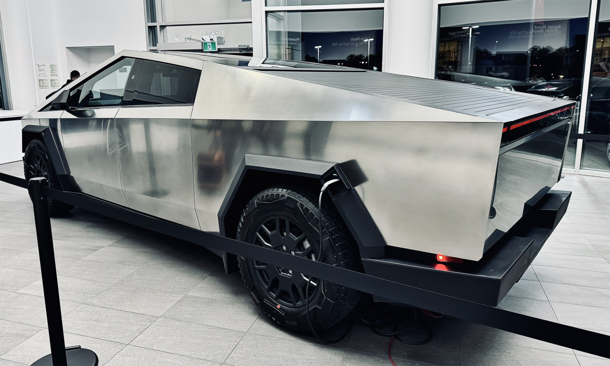 xe điện bán tải Cybertruck Tesla
