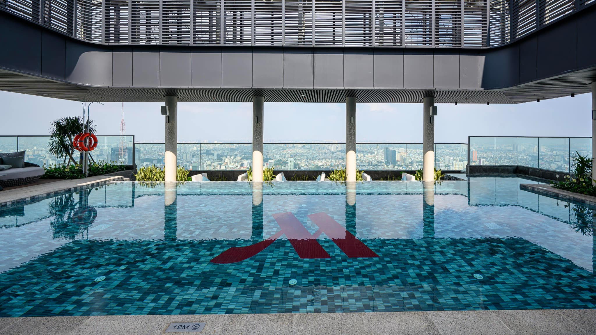 Toà Lake Grand Marina thương hiệu Marriott chính thức bàn giao