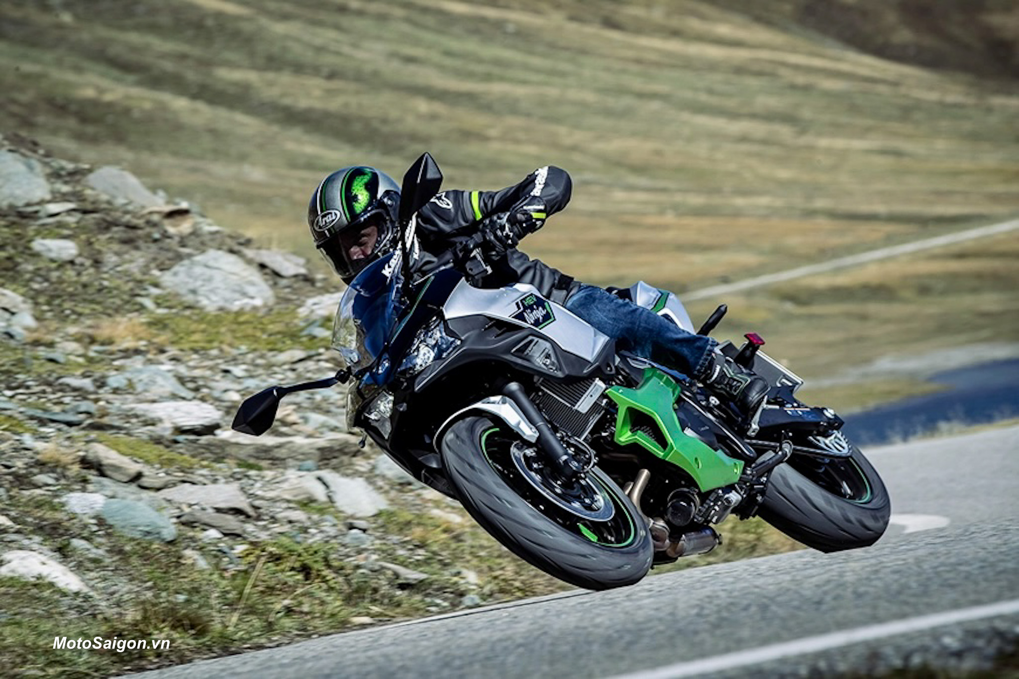 Kawasaki chuẩn bị ra mắt 03 mẫu mới tại EICMA 2023