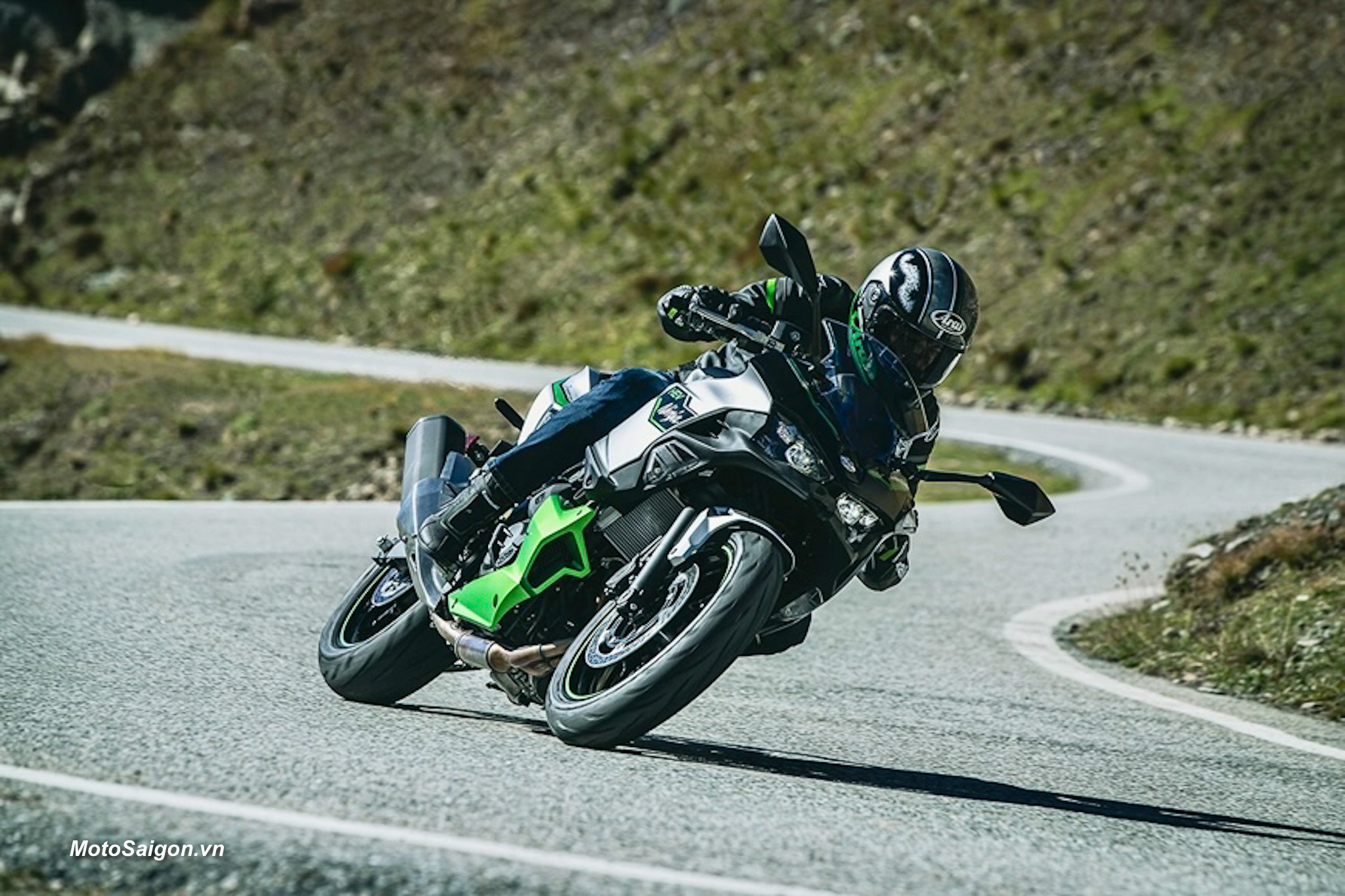 Kawasaki chuẩn bị ra mắt 03 mẫu mới tại EICMA 2023