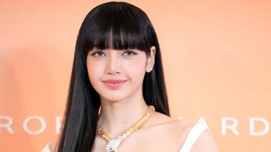 Lisa (Blackpink) gây xôn xao khi nhận giải thưởng Biểu tượng văn hóa