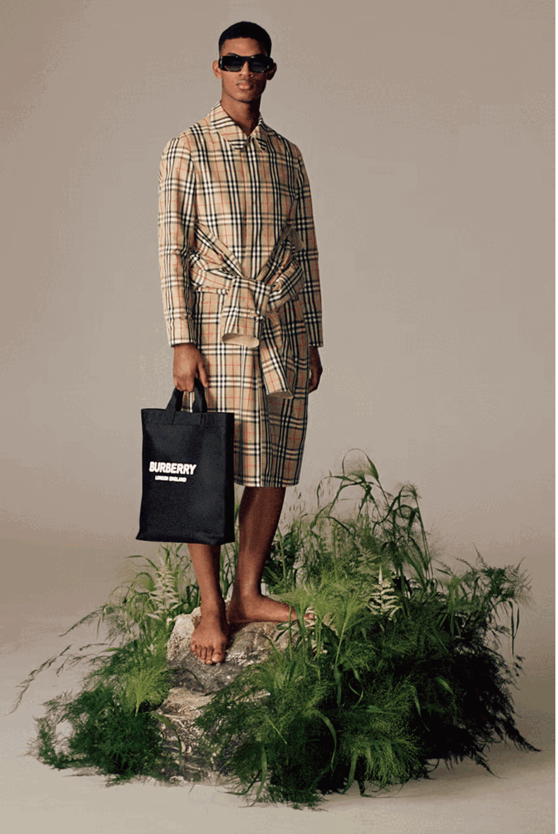 Burberry x Vestiaire Collective 