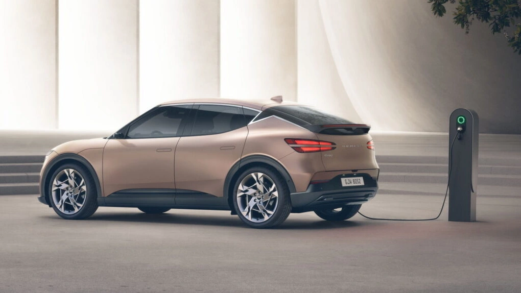 Hyundai tạm dừng sản xuất mẫu ô tô điện Genesis GV60 do ế ẩm