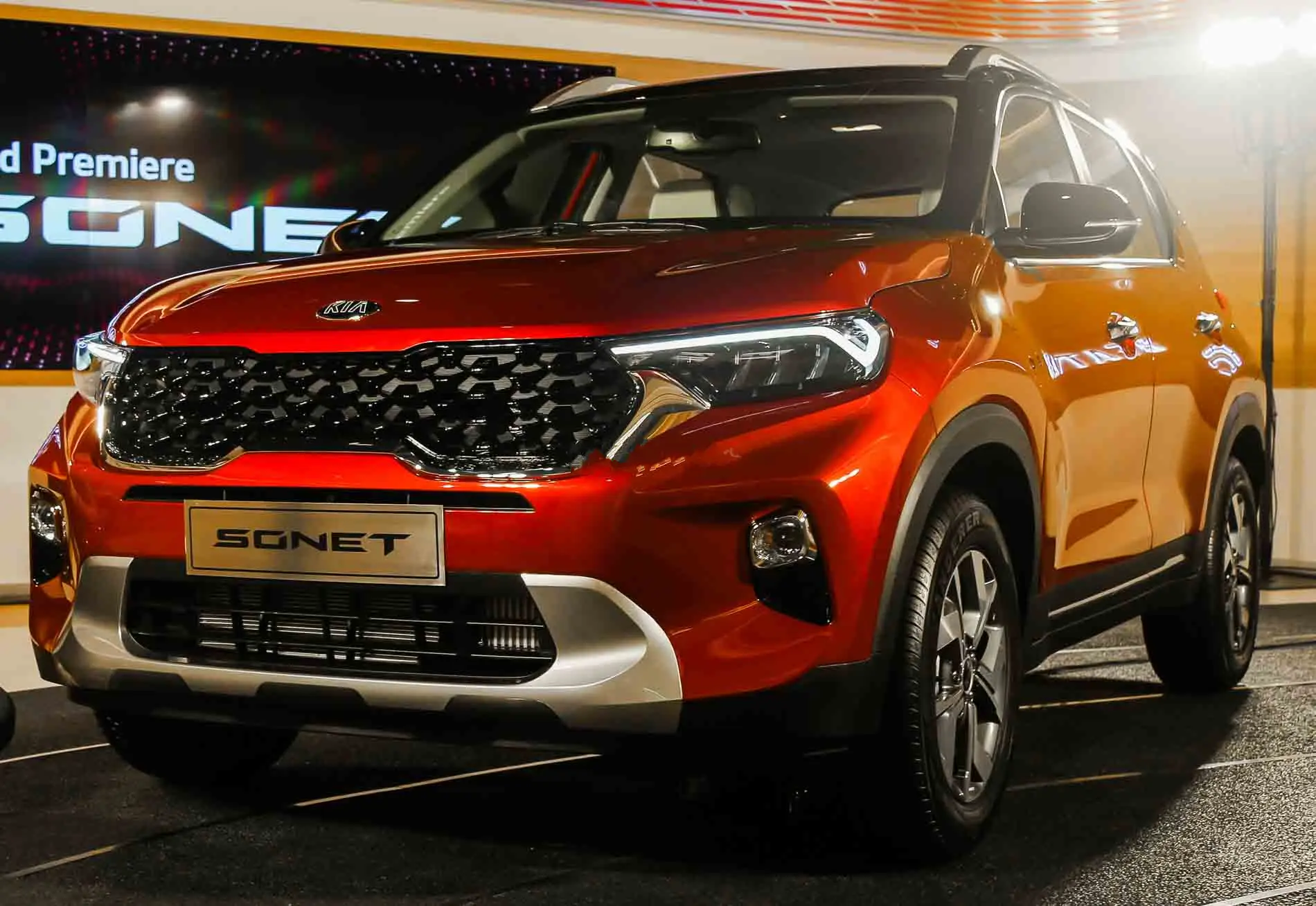 Kia Sonet 2024 thêm công nghệ an toàn