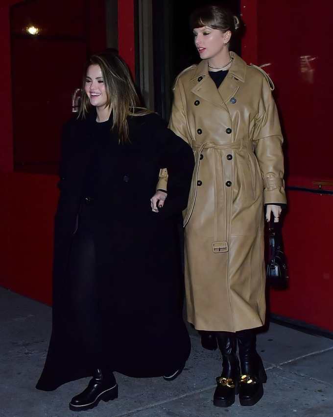 selena2-4872-1702476577.jpg?w=680&h=0&q=100&dpr=1&fit=crop&s=q1bHIdgYYZ7rMfZzkc7Wwg