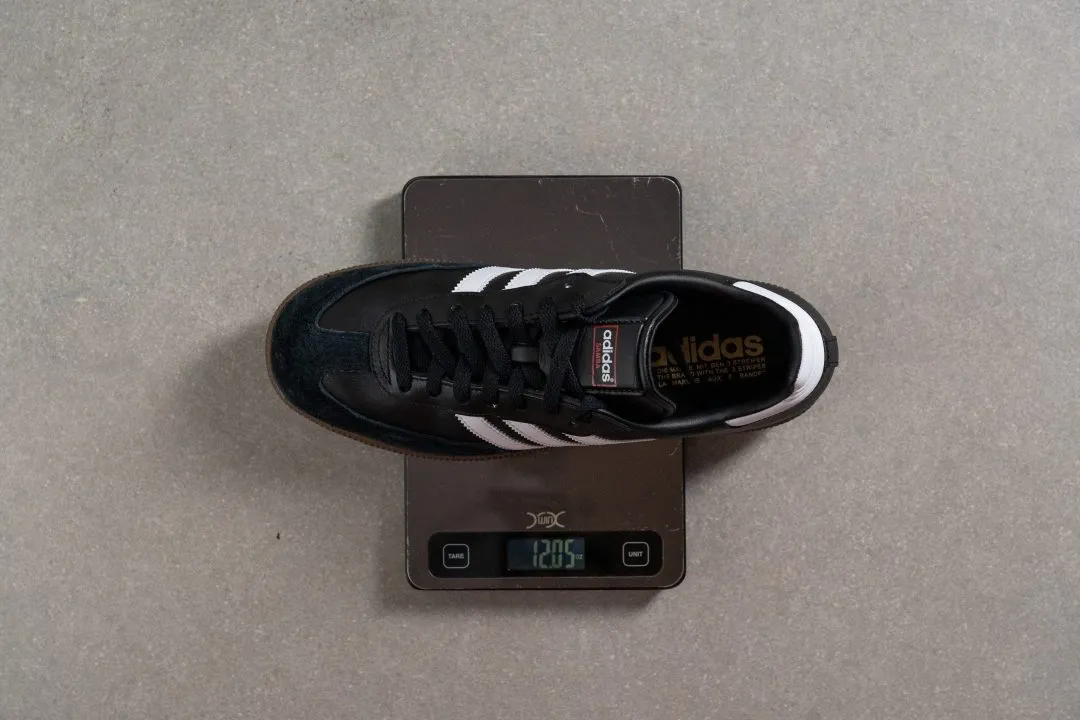 Nhung-ly-do-ban-nen-so-huu-ngay-mot-doi-adidas-Samba-3.webp