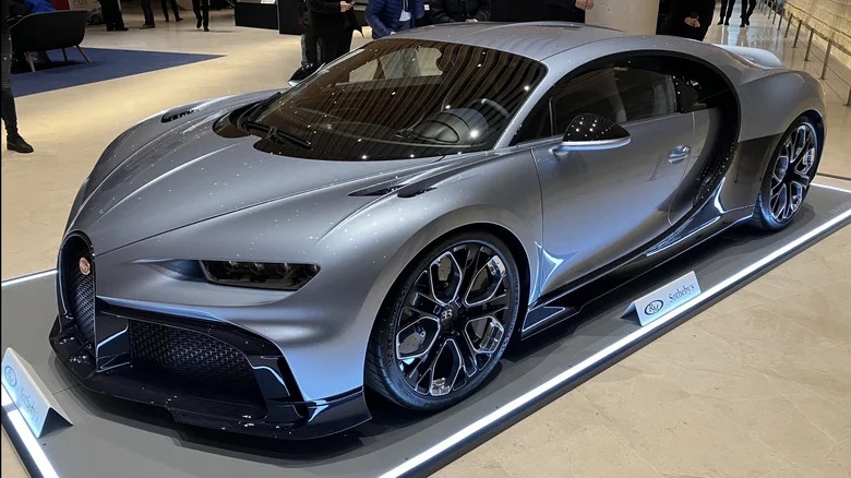  mẫu xe Bugatti đắt giá nhất 