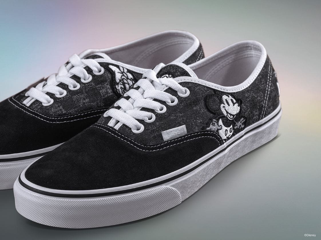 BST Disney x Vans