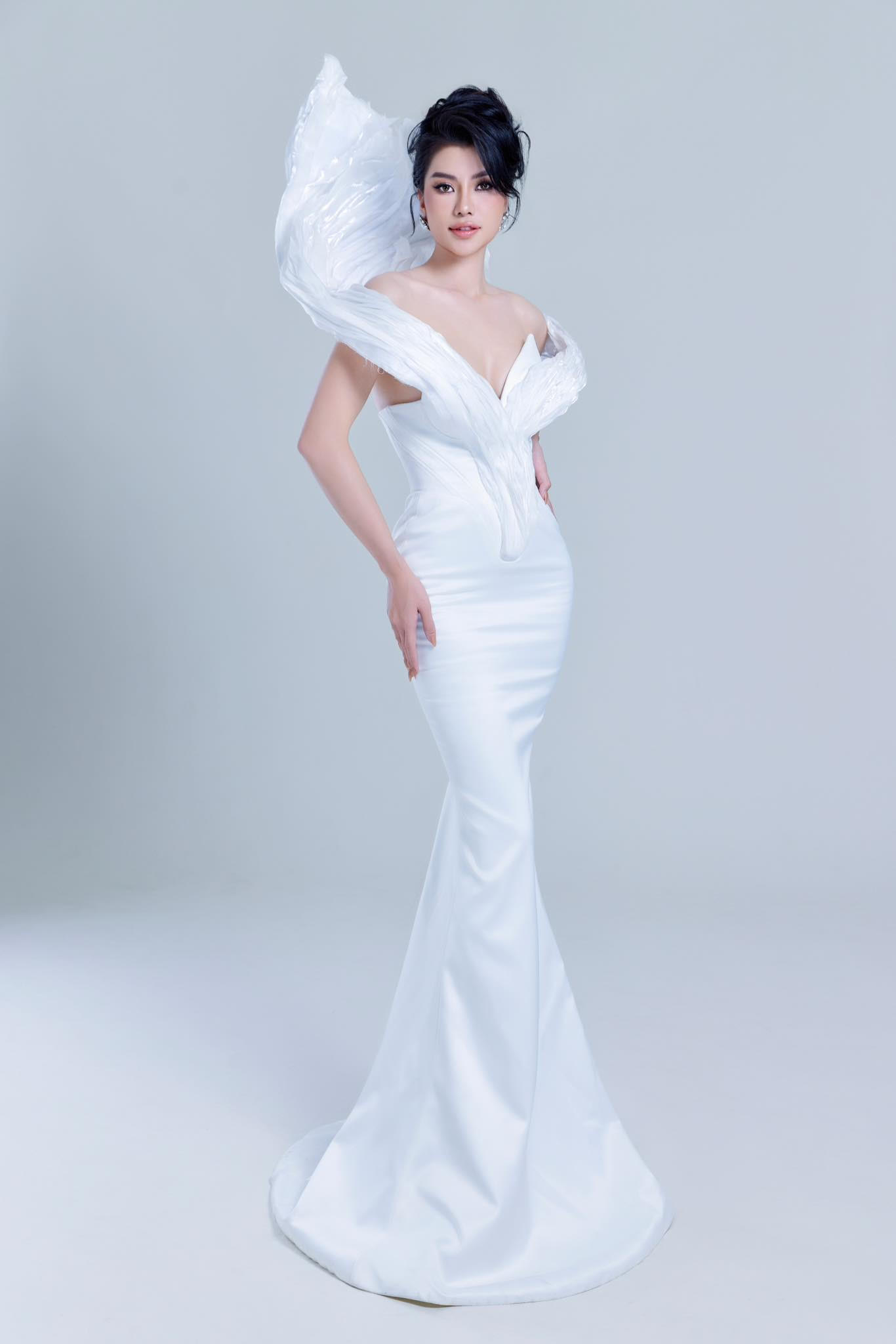 Miss Cosmo Vietnam 2023 Hoàng Nhung