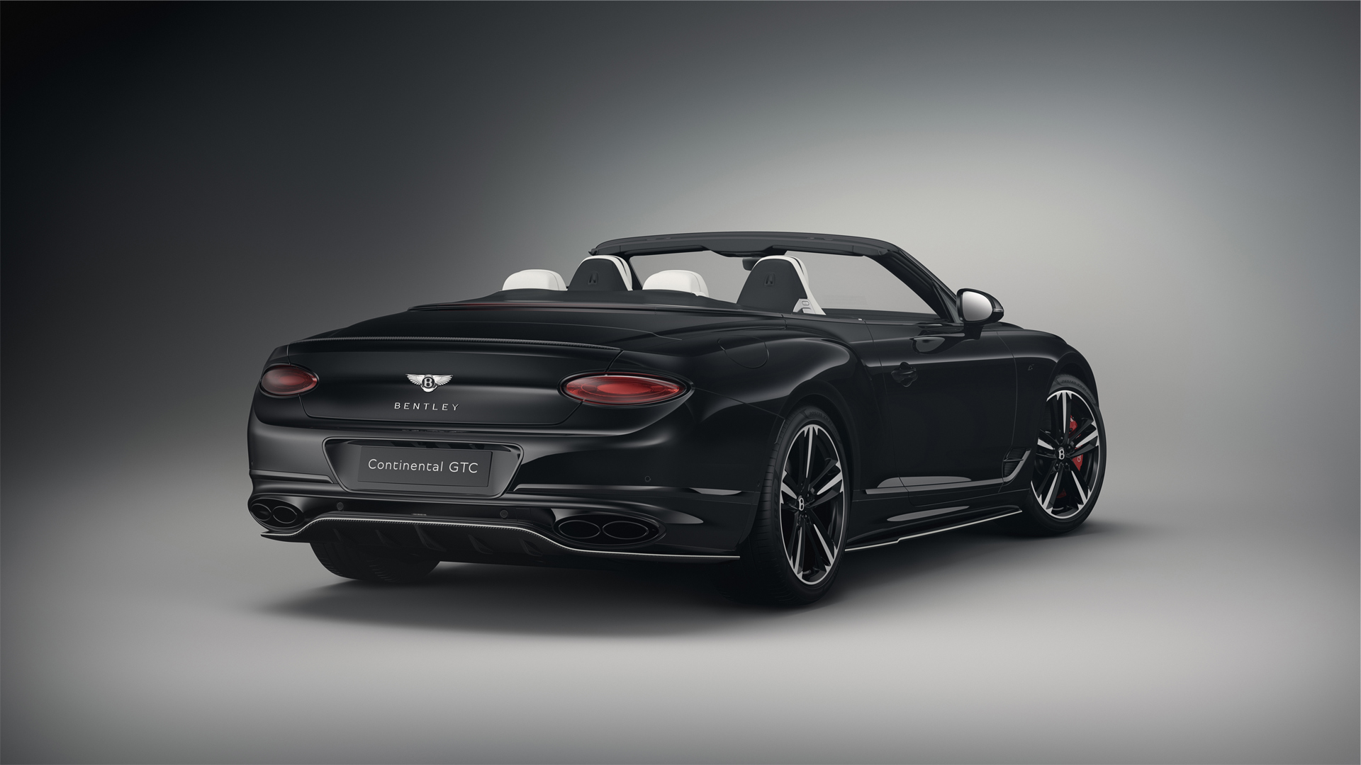 Bentley Continental GTC S V8 lấy cảm hứng từ Việt Nam sắp về nước