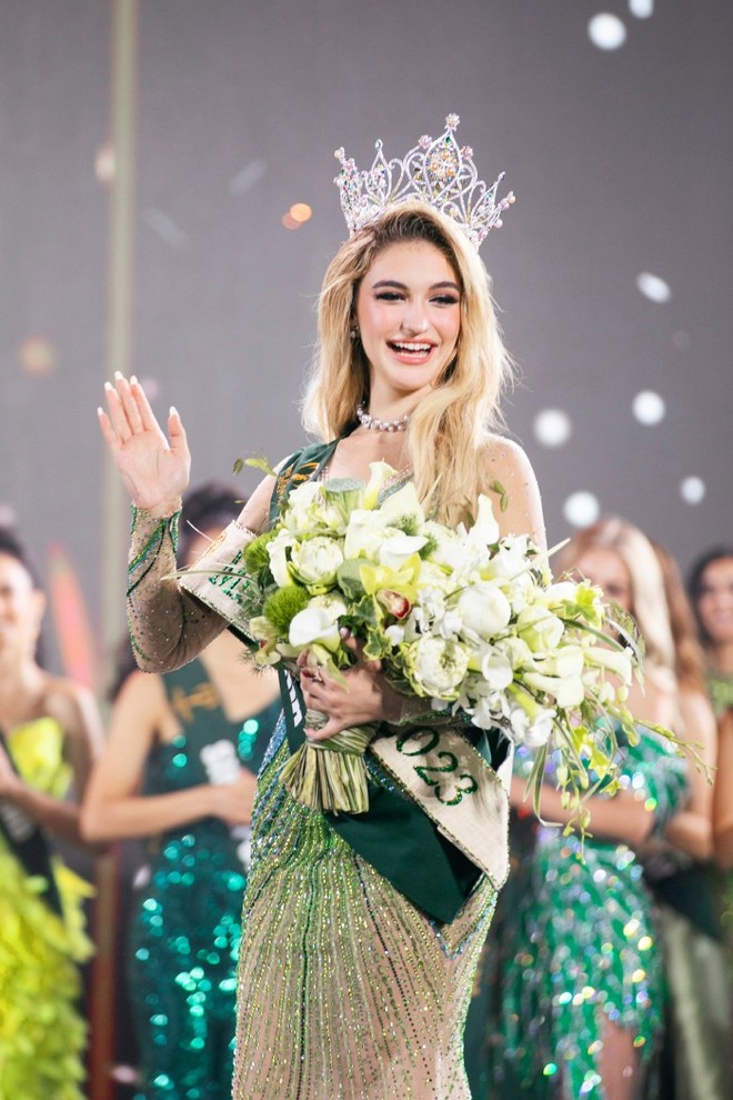 Albania đăng quang Miss Earth 2023, Đỗ Lan Anh là Miss Earth Water