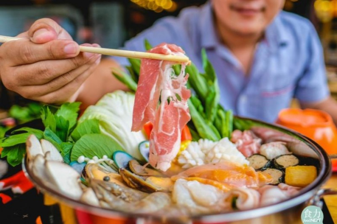 Lời khuyên của các chuyên gia về việc ăn lẩu không nên quá 2 tiếng