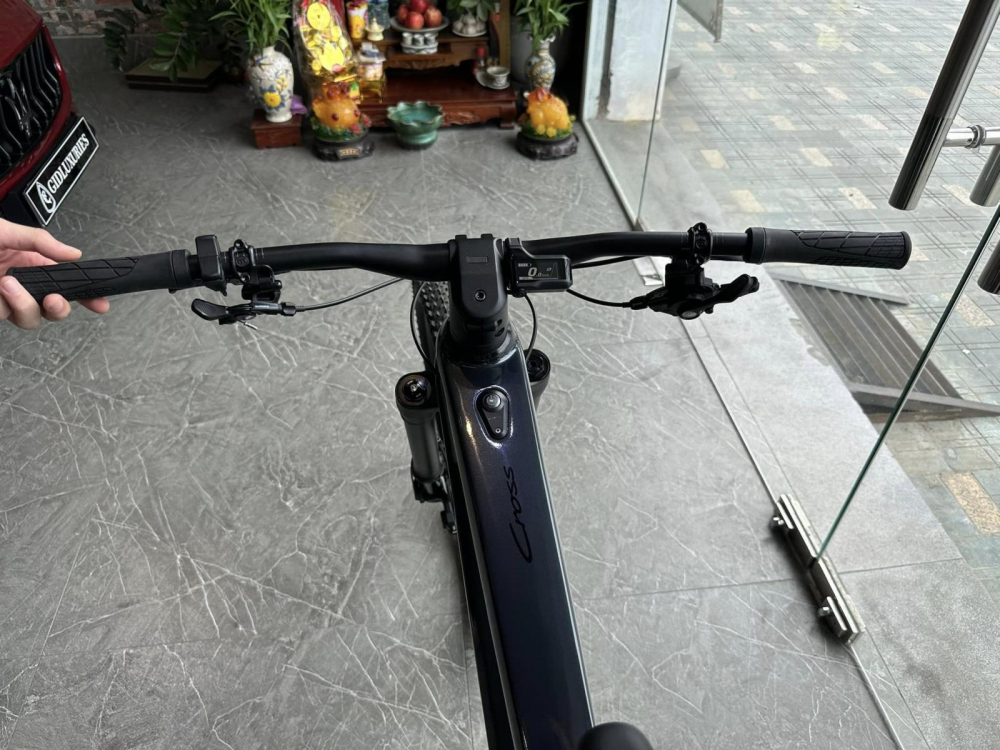 Xe đạp điện Porsche eBike Cross giá hơn 235 triệu đồng mới về Việt Nam có gì hay?