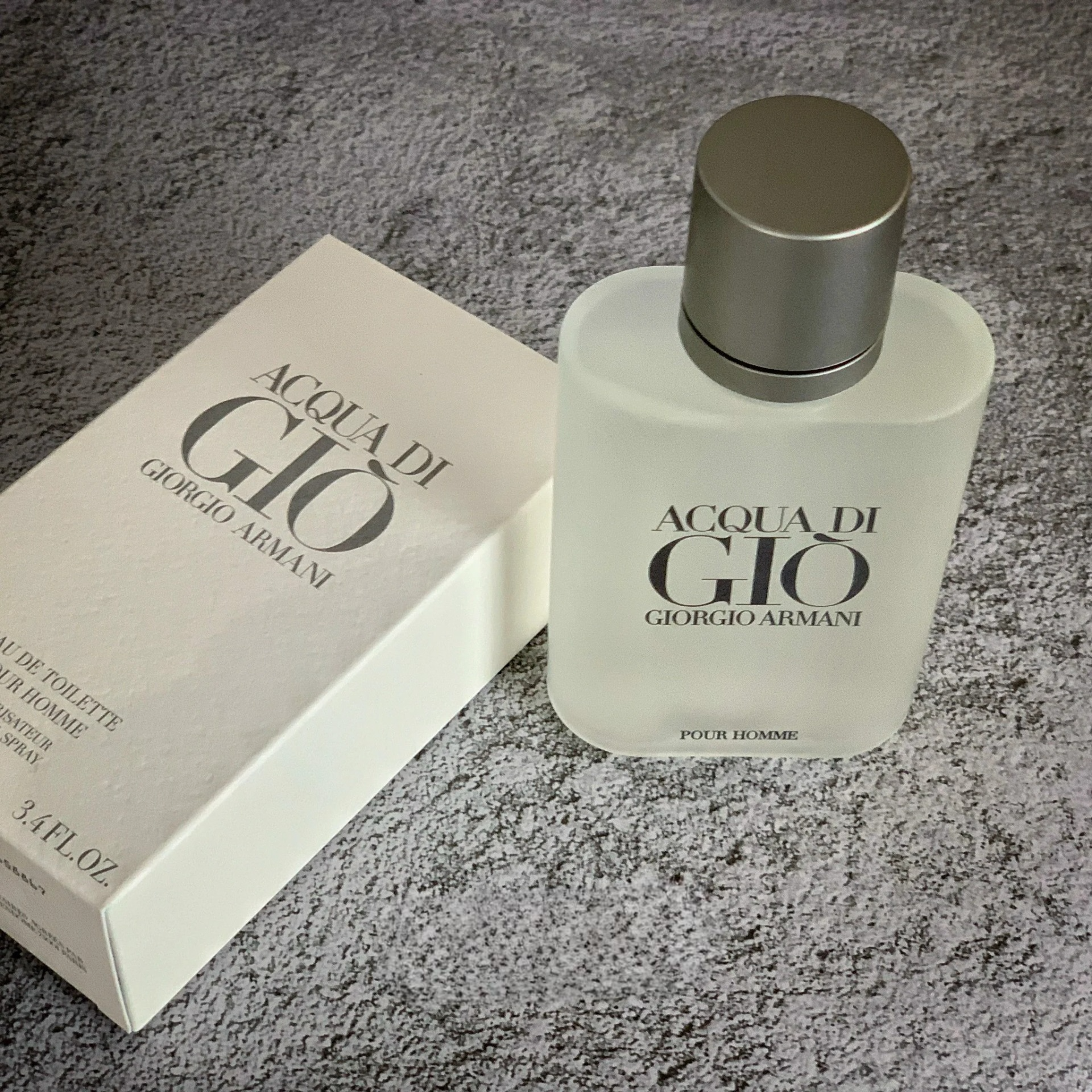 Top 8 chai nước hoa Giorgio Armani ấn tượng nhất 2023