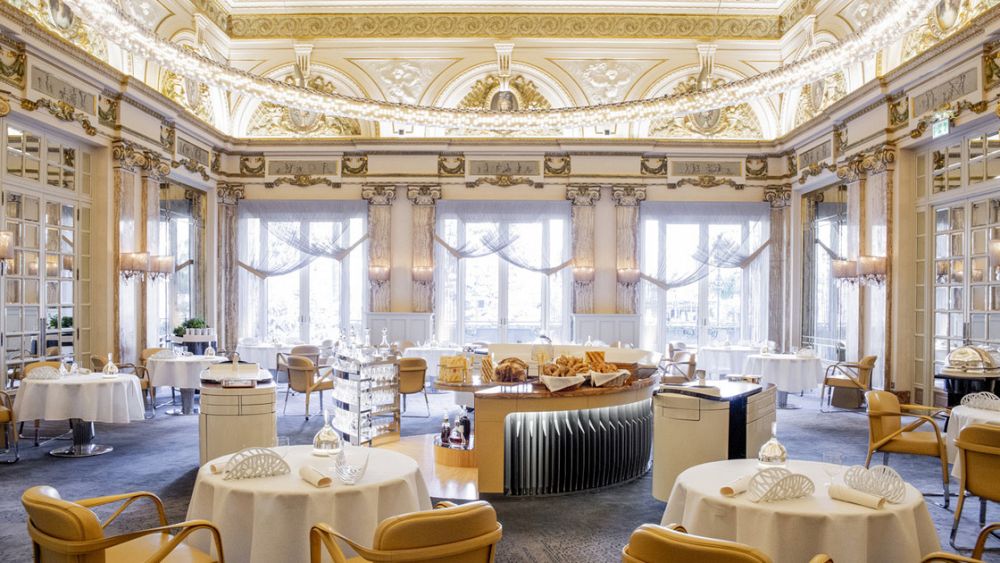 Nhà hàng Le Louis XV của đầu bếp Alain Ducasse tại Khách sạn Hotel de Paris Monte-Carlo
