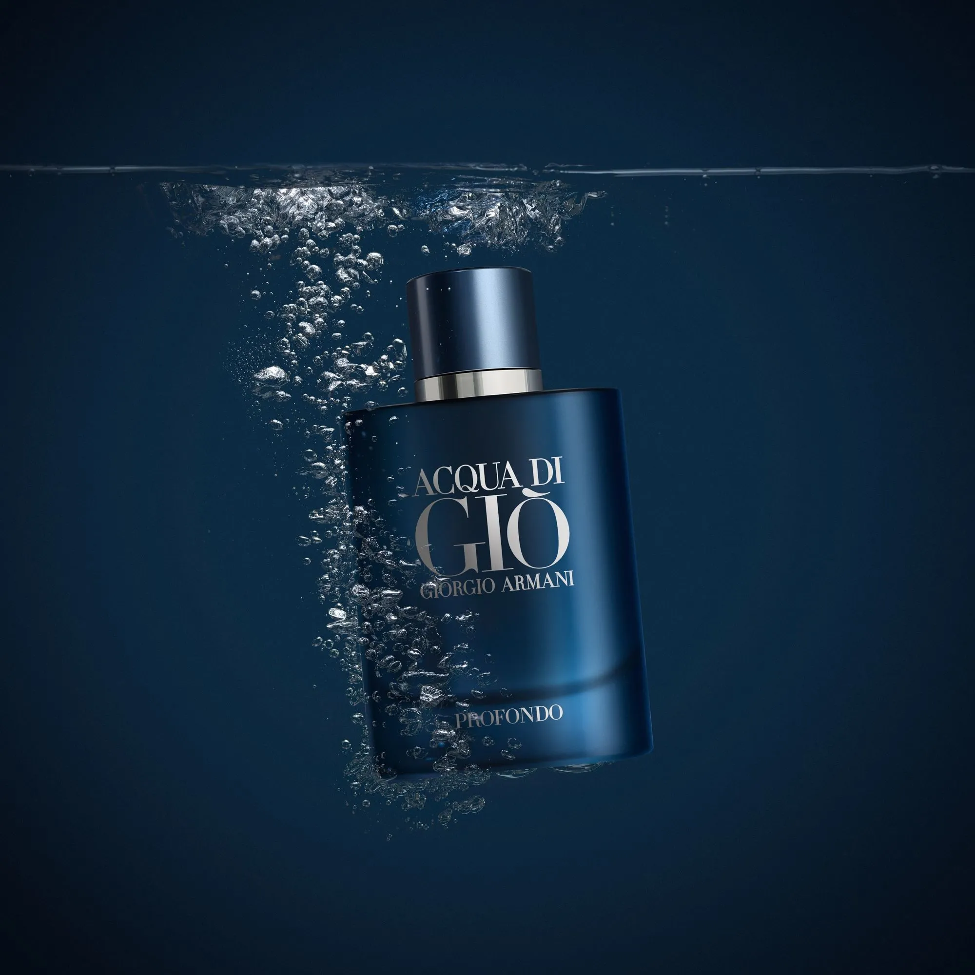 Top 8 chai nước hoa Giorgio Armani ấn tượng nhất 2023