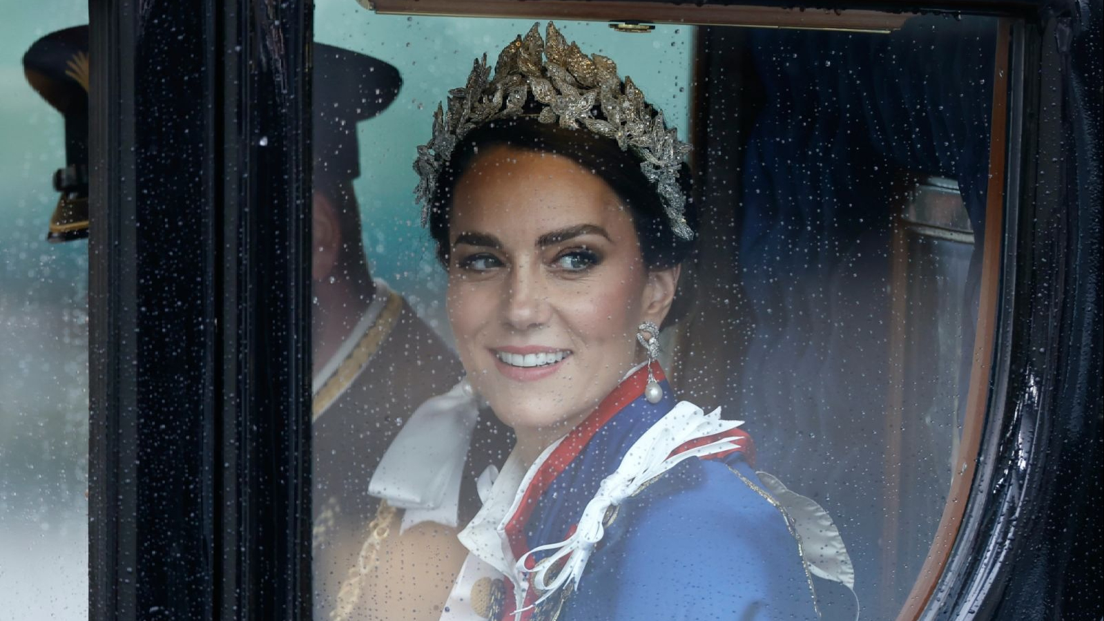 Công nương Kate Middleton và bộ sưu tập trang sức độc quyền, được thừa hưởng từ Nữ hoàng Elizabeth II