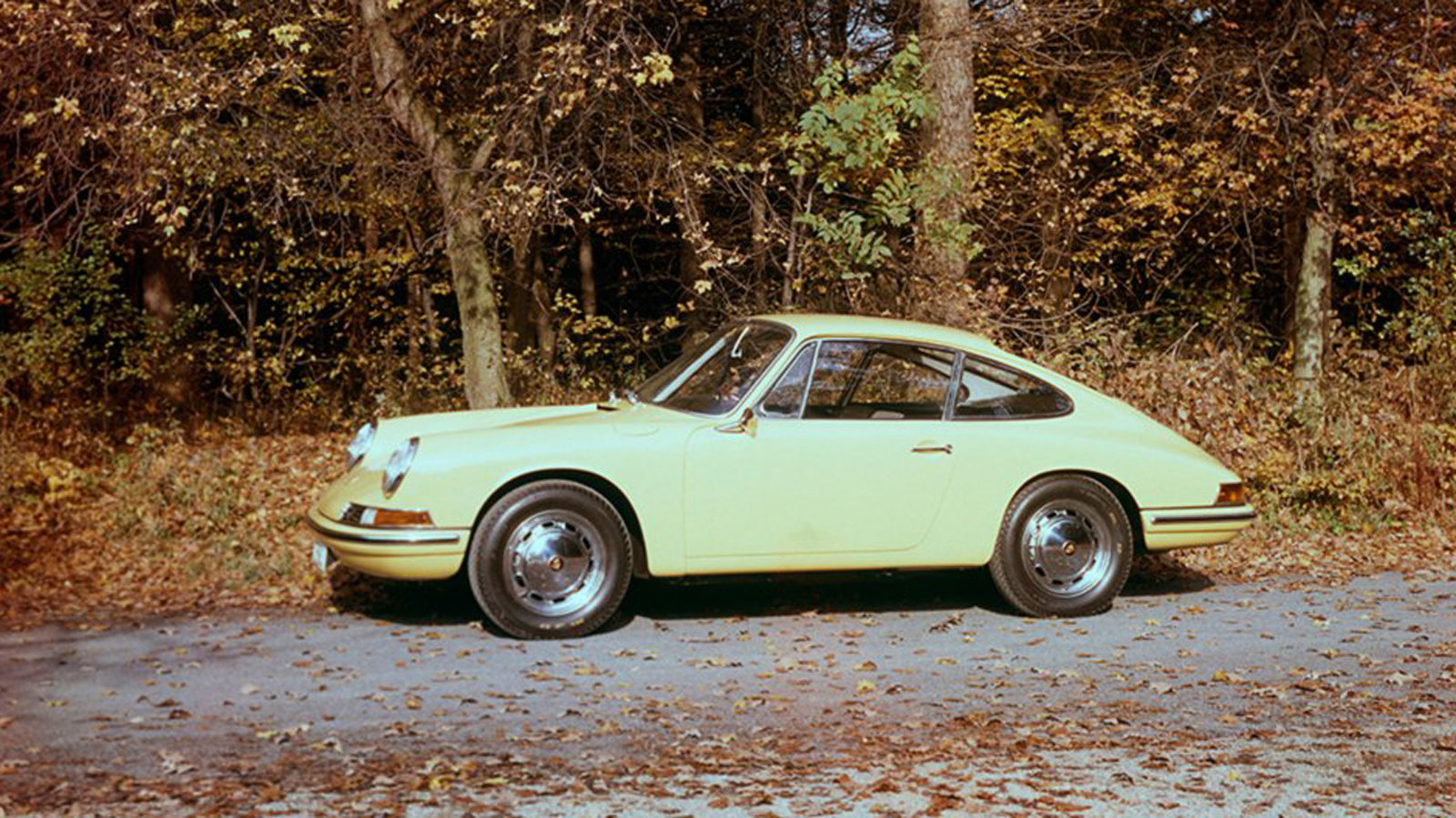 Lịch sử Porsche 911: Sự đam mê và tiến bộ không ngừng