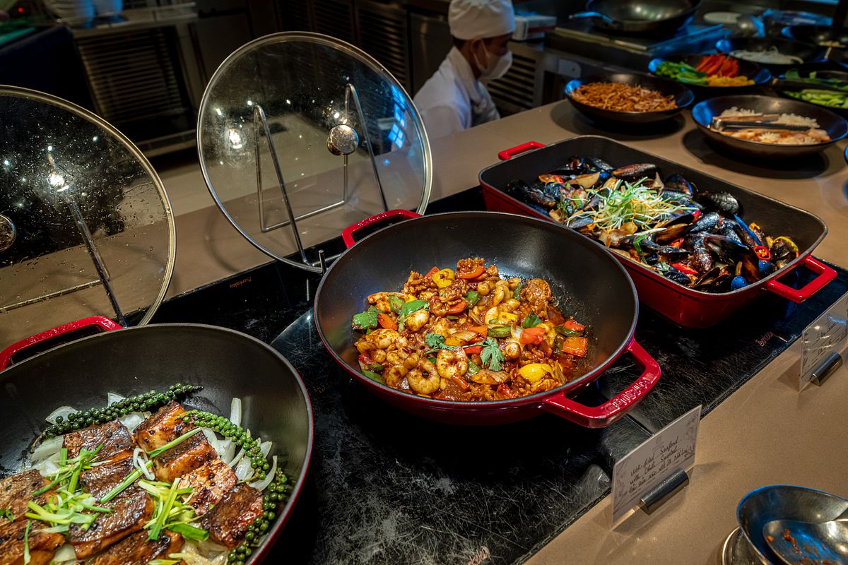 Từ buffet đến bar tầng thượng: Khám phá hàng loạt lựa chọn ẩm thực tại Sheraton Saigon Hotel & Towers