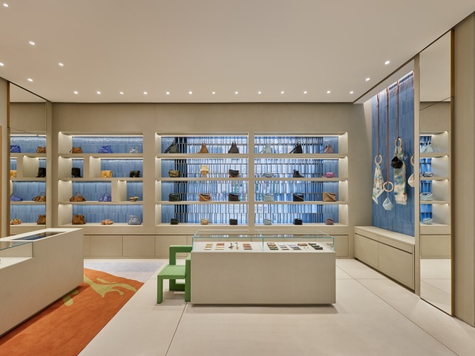 cửa hàng Loewe tại Việt Nam