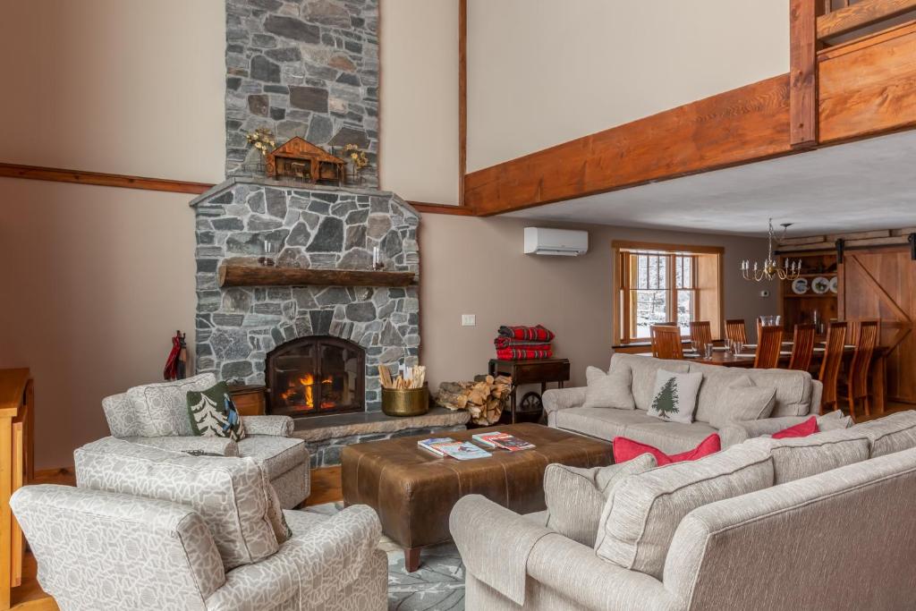Seesaw's Lodge 100 năm tuổi ở Vermont