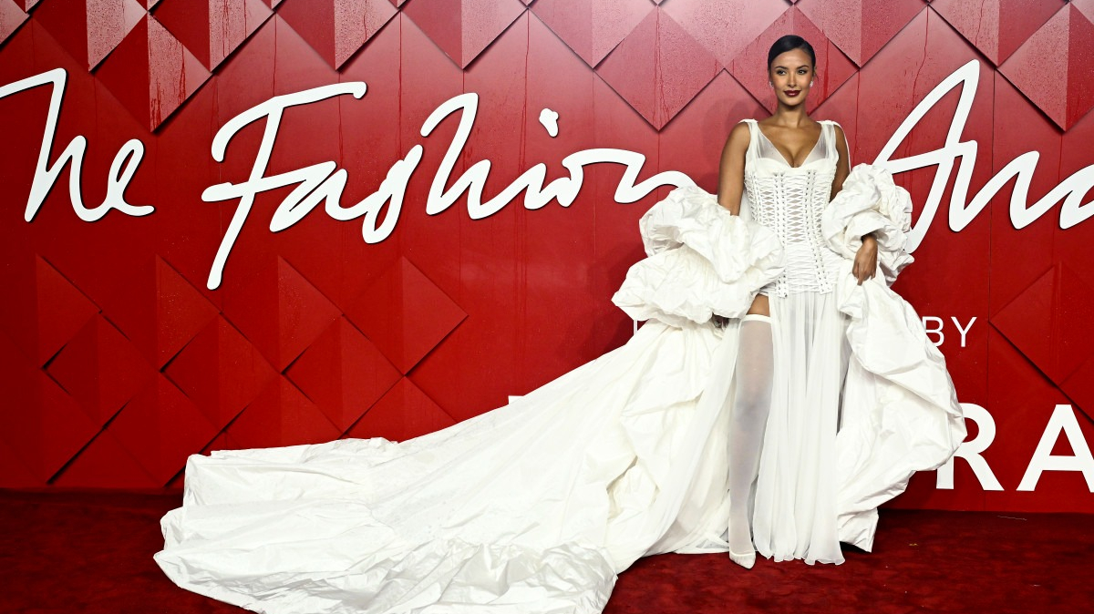 Thảm đỏ The British Fashion Awards 2023 hoành tráng cỡ nào?