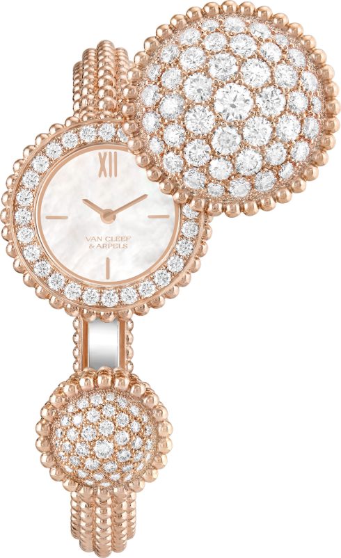 VCARO8WL00-Perlee-SM-Front-open-%C2%A9-Van-Cleef-Arpels_1854637-1-490x802.jpg