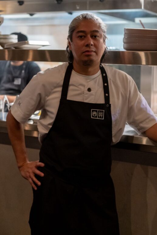 Đầu bếp Akmal Anuar từ Nhà hàng Otoro, Abu Dhabi, Danh sách Bib Gourmand của Michelin