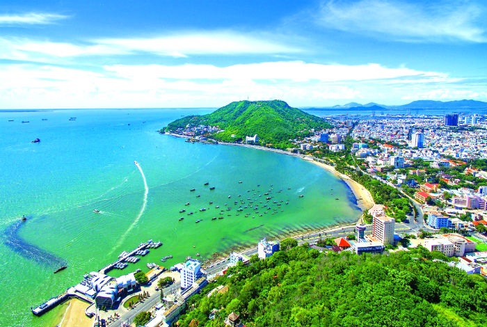 Vũng Tàu là một điểm đến du lịch hấp dẫn tại khu vực phía Nam. Ảnh: ivivu