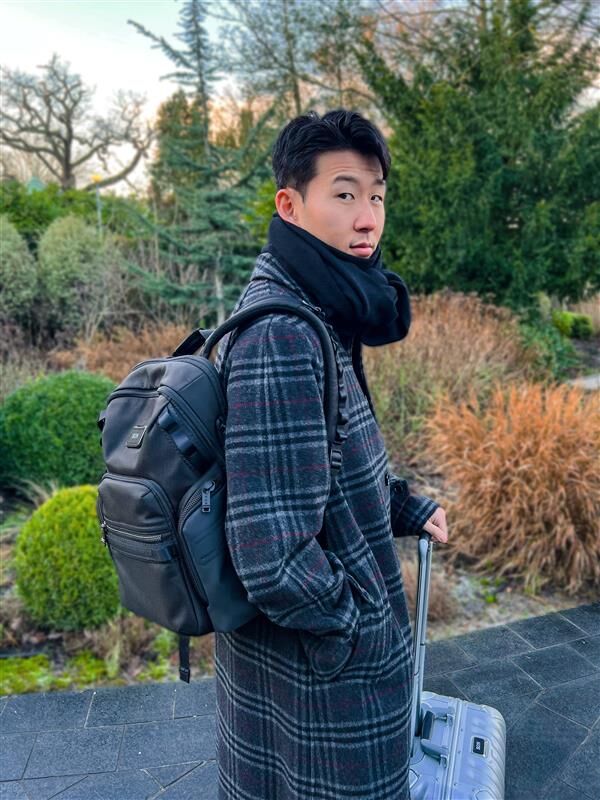 TUMI chiếc dịch Unpack Tomorrow