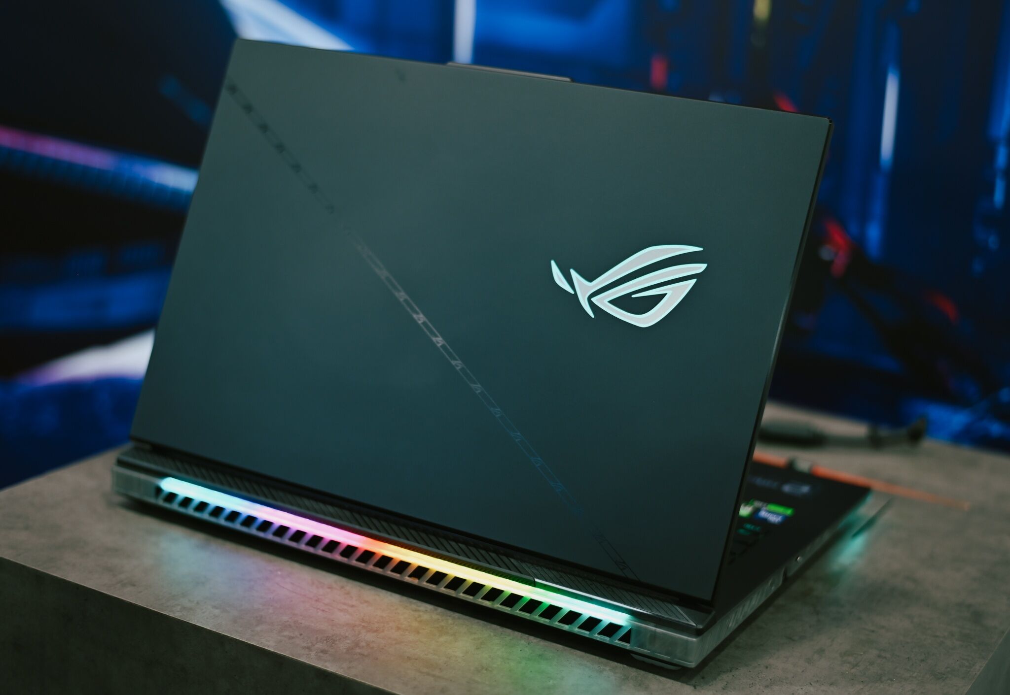 laptop mạnh nhất