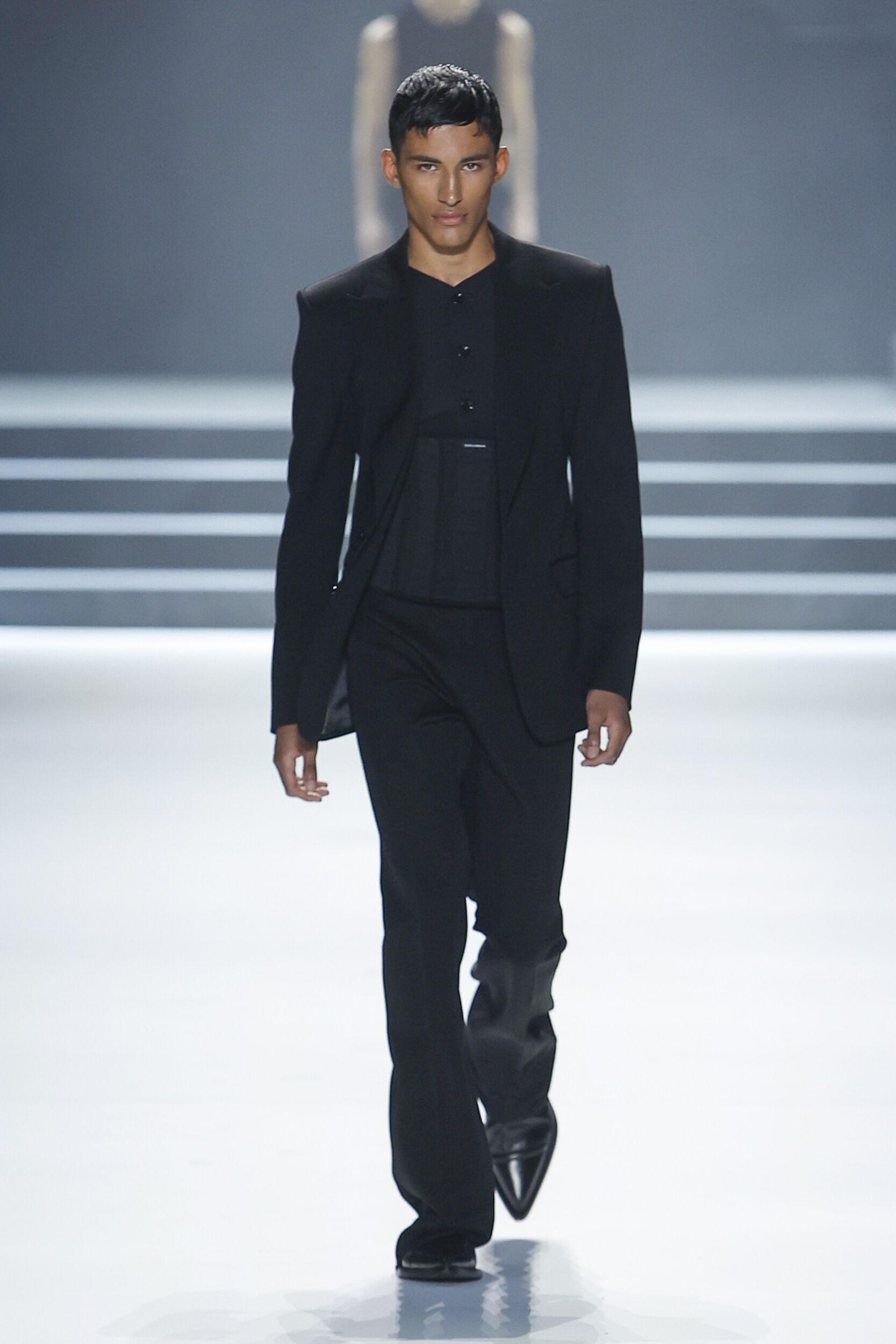 DG_MensFW23-24_Runway-1.jpg