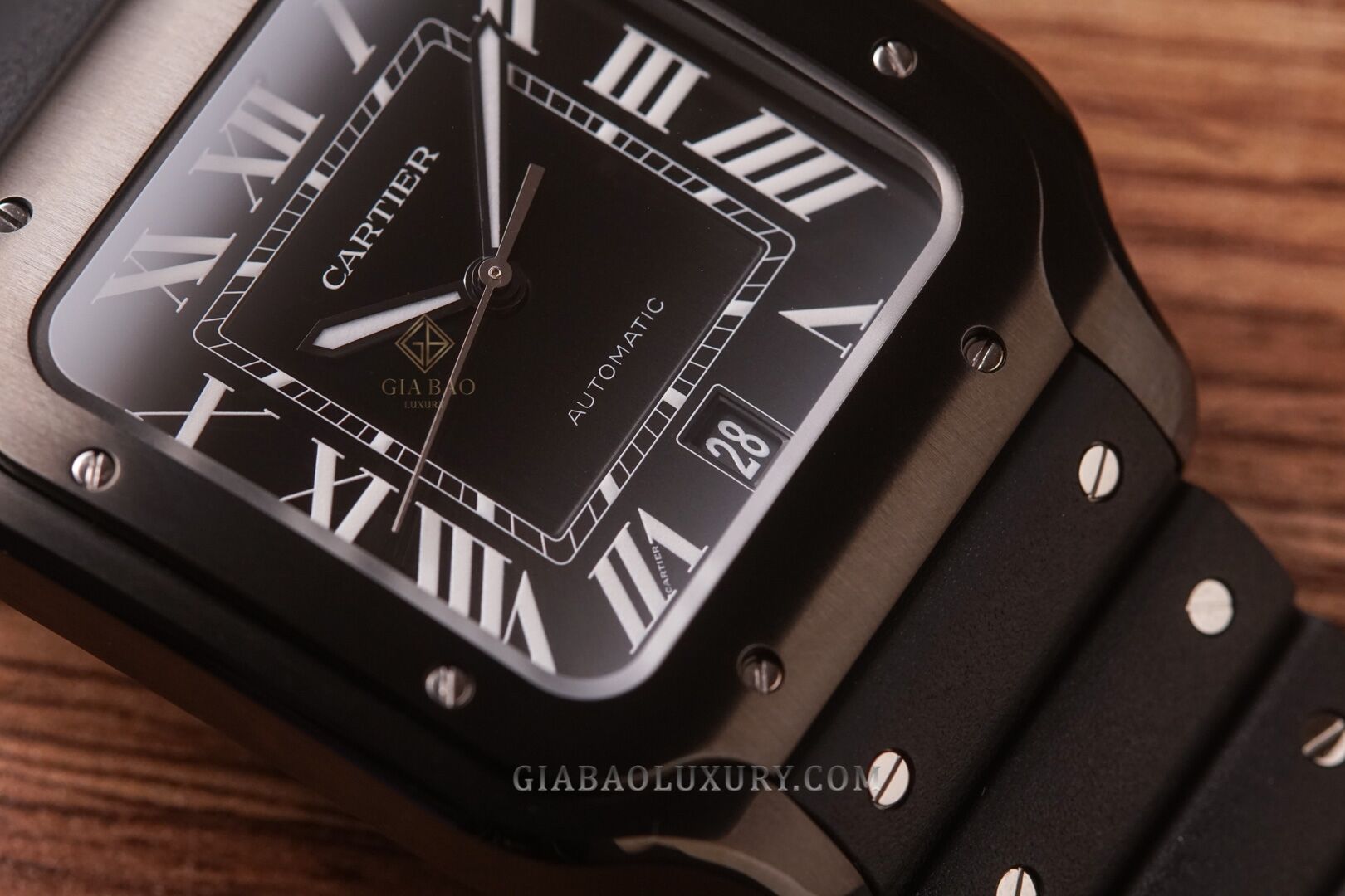 cartier-santos-ceramic-8-of-23.jpg?v=1637744424909