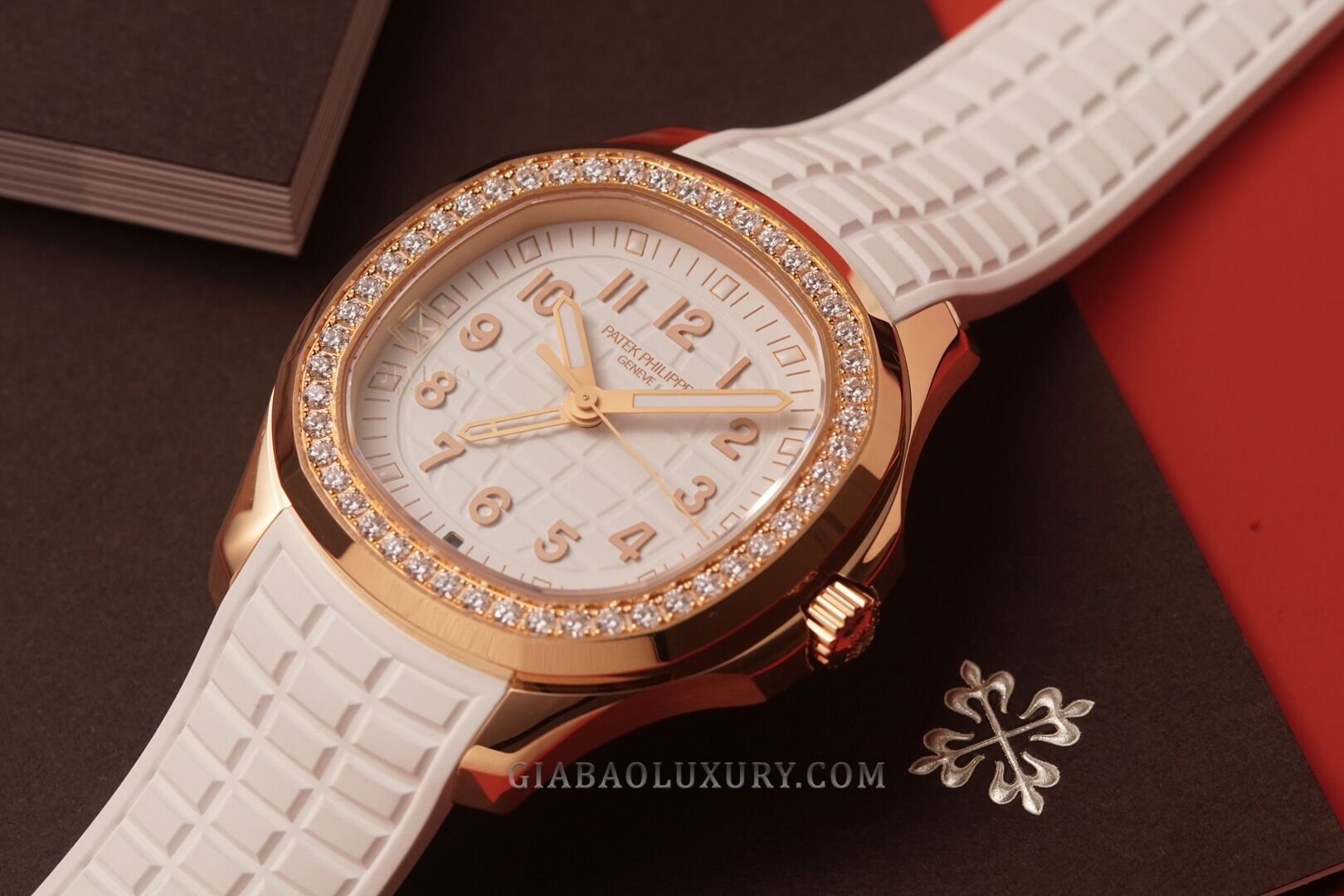 patek-5269r-2-of-29.jpg?v=1641366216613