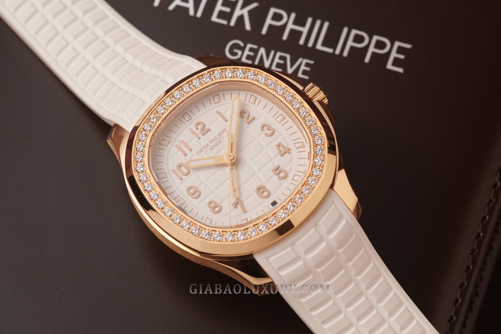 patek-5269r-3-of-29.jpg?v=1641366247465