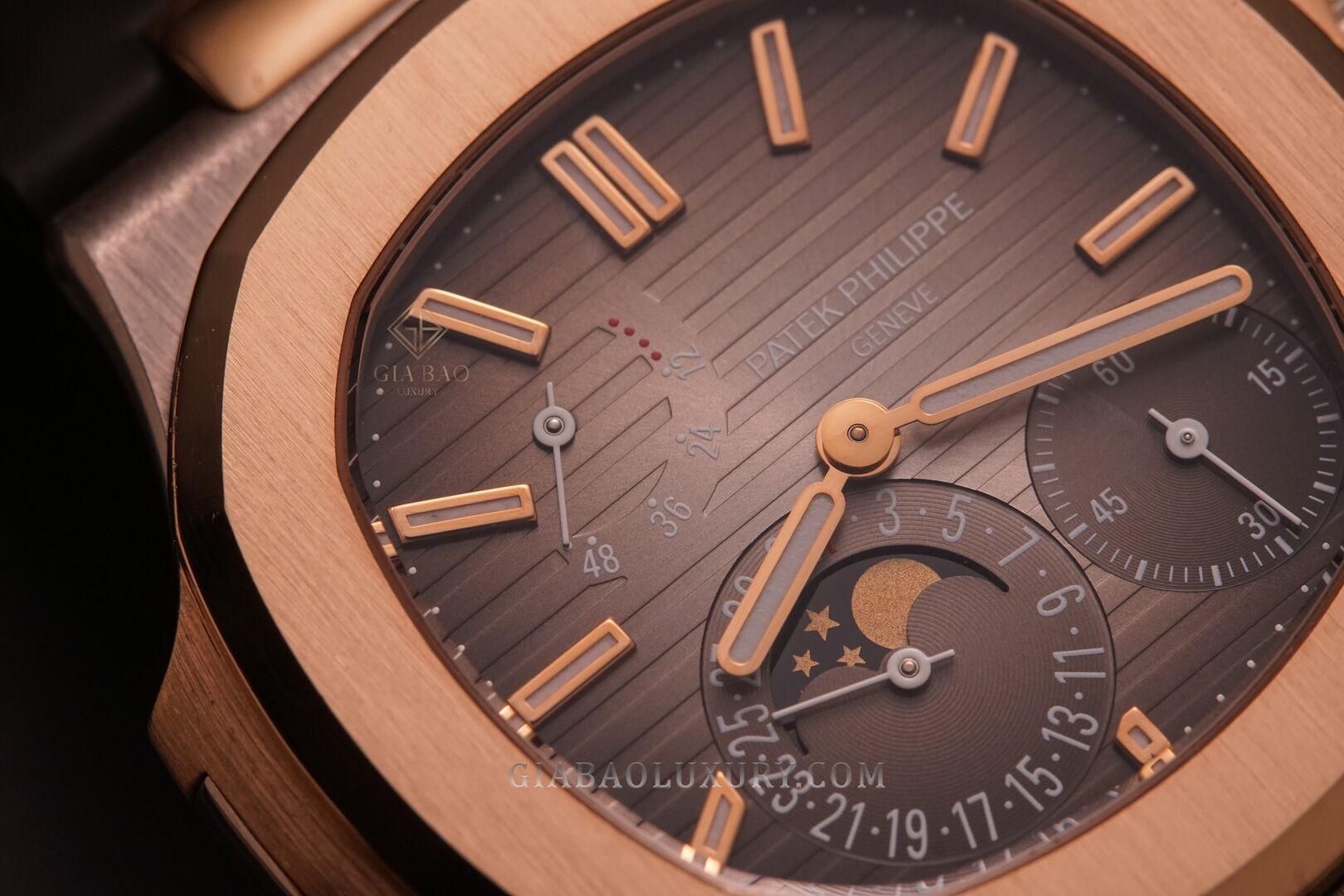 patek-5712-gr2-8-of-9.jpg?v=1640248754204