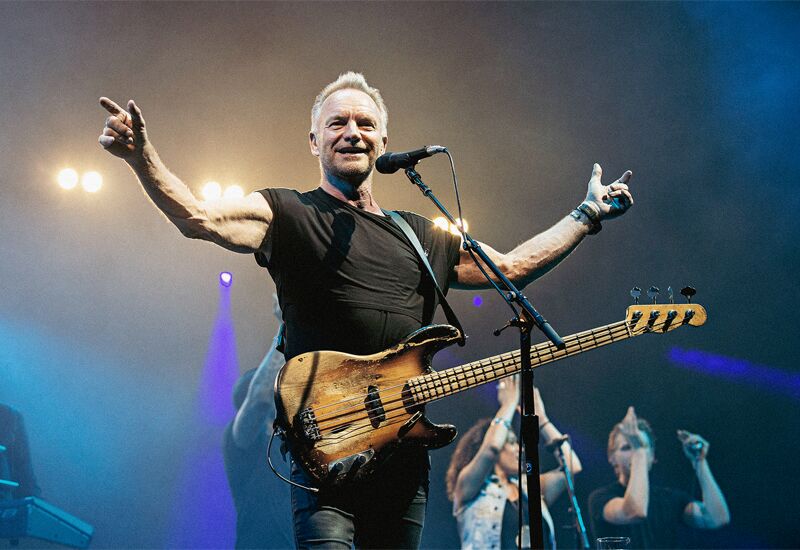 nghệ sĩ kiếm nhiều tiền nhất 