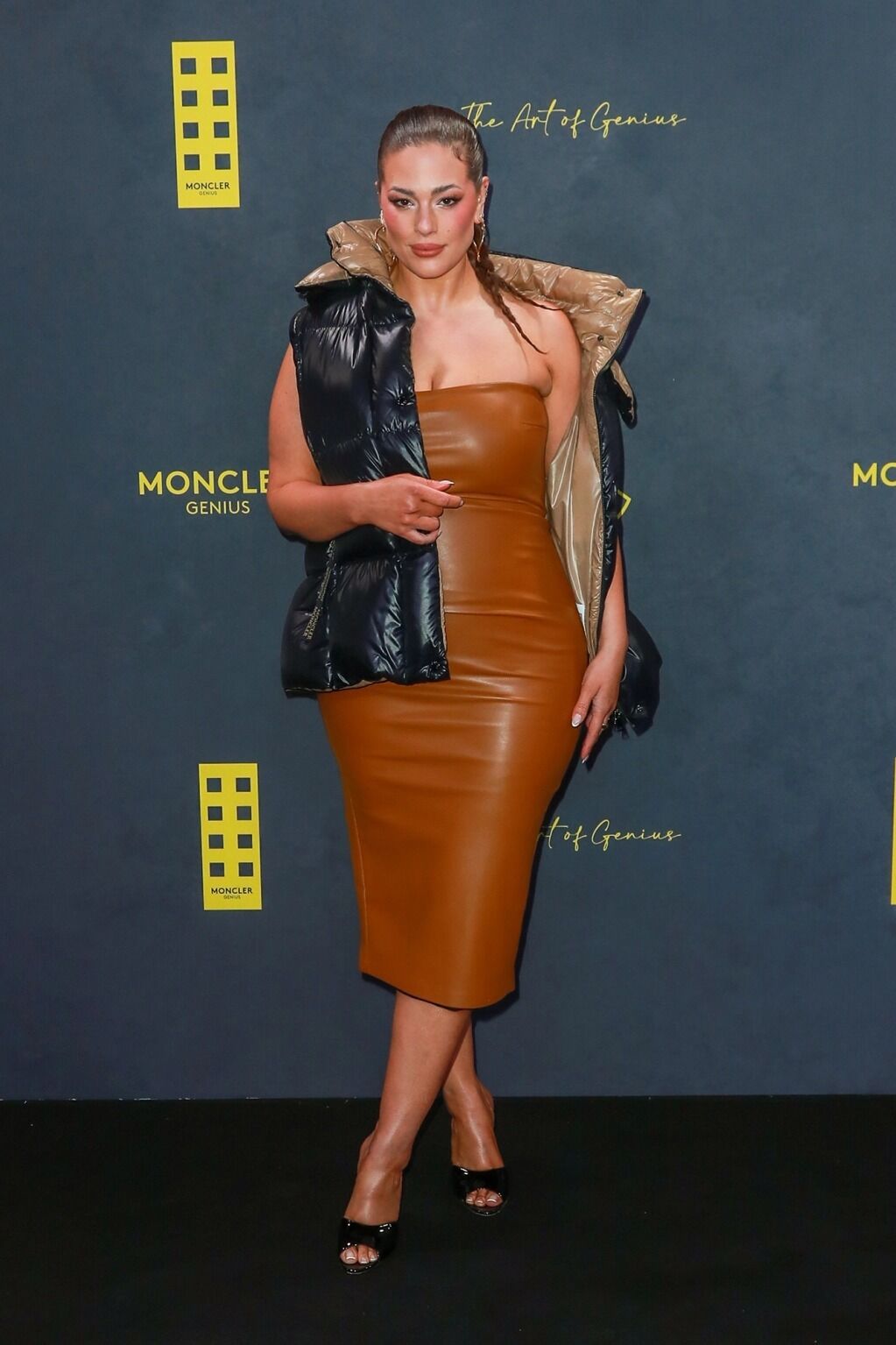 ashley-graham-1677054879.jpg?w=1200&h=0&q=100&dpr=1&fit=crop&s=8KR2RBXoNYqBzvRQOzYkSg