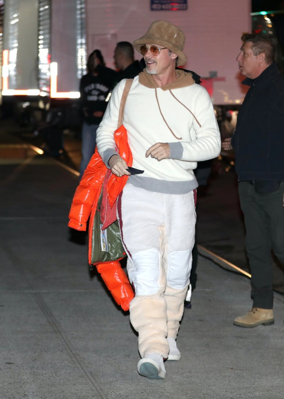 Brad-Pitt-10-1677081744.jpg?w=1200&h=0&q=100&dpr=1&fit=crop&s=lUWjvQtv7Budp6jWG1zOug