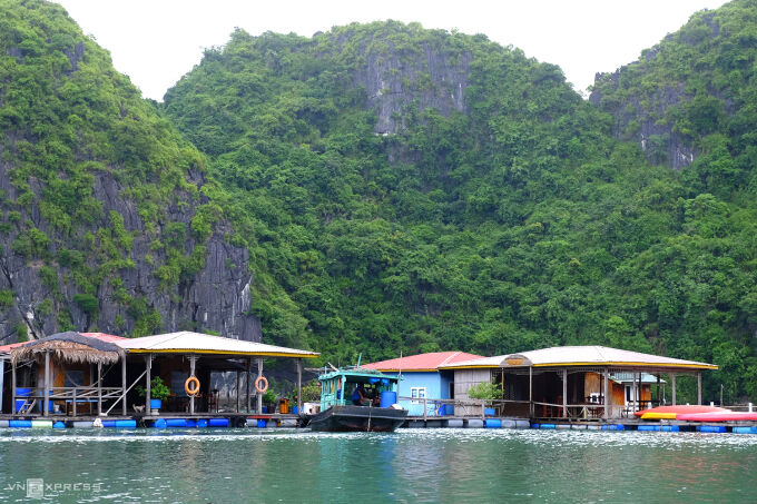 halong-huongchivne6-2131-16033-7968-6884-1676436027.jpg?w=680&h=0&q=100&dpr=1&fit=crop&s=y0Sz_sL6KNW04_pS_f6mwg