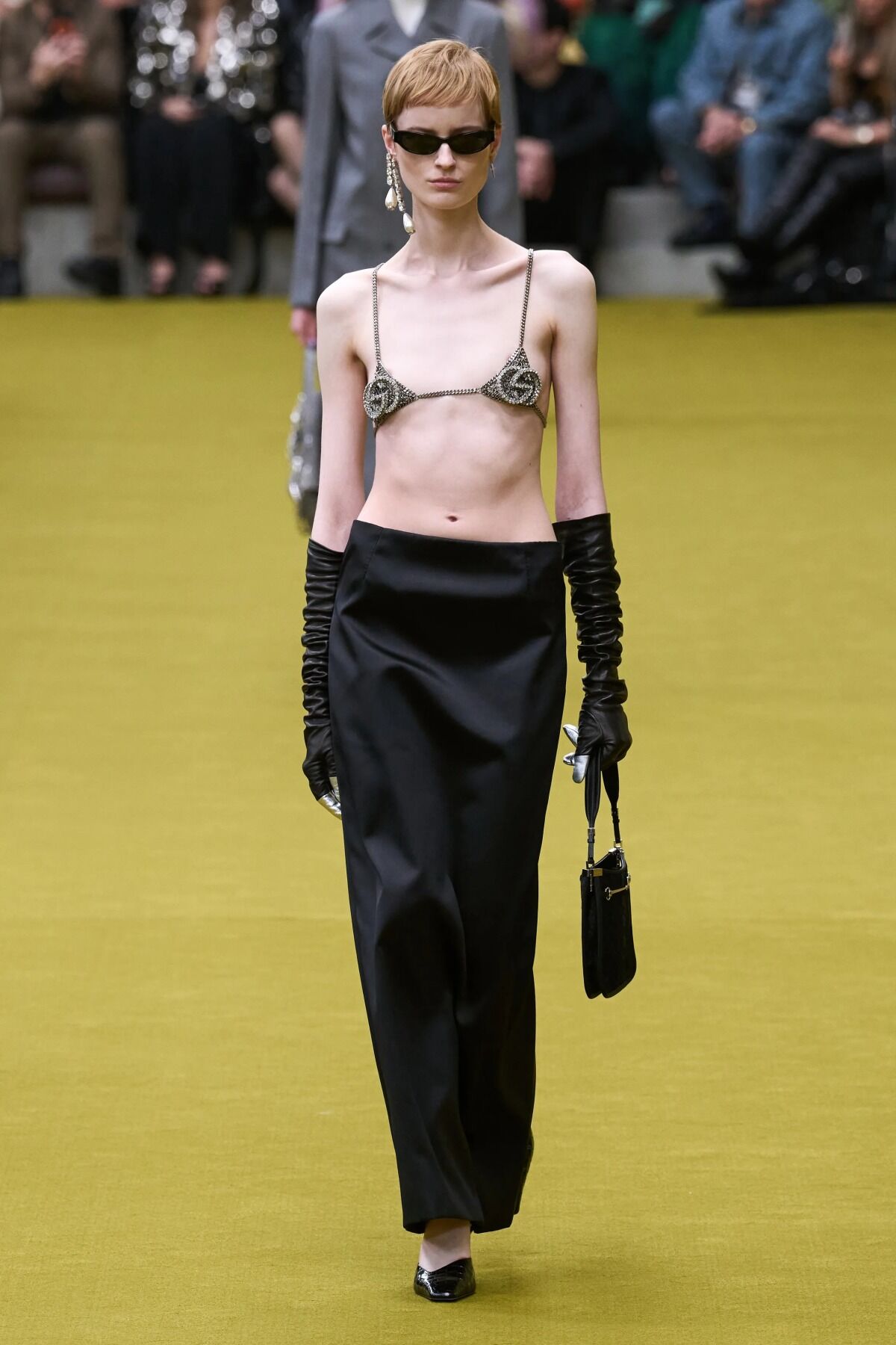 00001-gucci-fall-2023-ready-to-w-1677298596.jpg?w=1200&h=0&q=100&dpr=1&fit=crop&s=LpMt1XJSEsN8Wrbsybe22Q