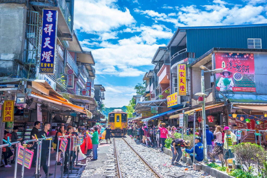 Phố cổ Thập Phần ivivu 1